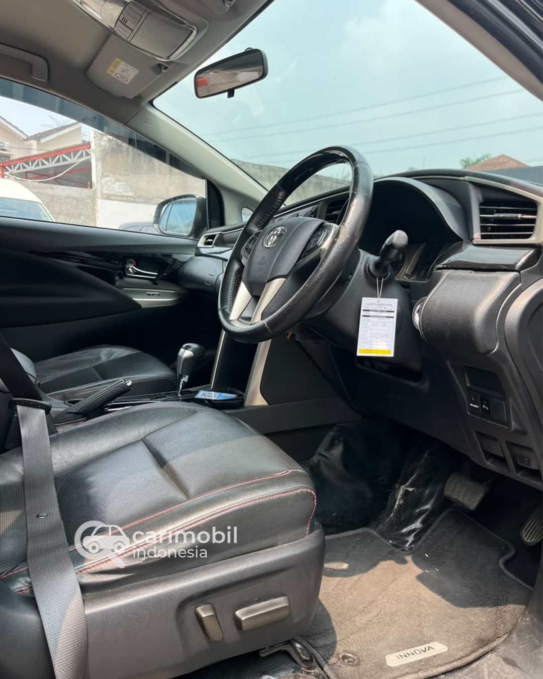 Toyota Innova Venturer 2.4 4